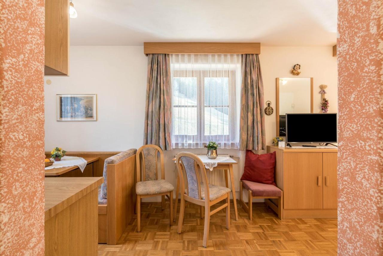 Figisterhof Appartement Klausen Buitenkant foto
